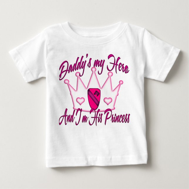 1. Cav Daddys Prinzessin Baby T-shirt (Vorderseite)