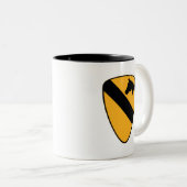 1. Cav Flecken Zweifarbige Tasse (VorderseiteRechts)