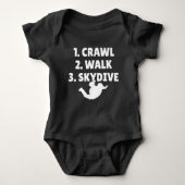 1.Crawl 2.Walk 3.Skydive Baby Strampler (Vorderseite)