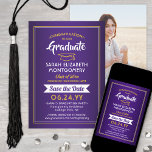 1 Foto Abschluss Elegant Lila & Gelb Save The Date<br><div class="desc">Teilen Sie die freudigen Neuigkeiten über Ihre bevorstehende Abschlussfeier sowie ein Lieblingsfoto mit diesen eleganten, lila-, weiß- und gelbgoldfarbenen Einladungen Save the Date. Foto und alle Texte sind einfach zu anpassen. Das Design umfasst handgeschriebene Skriptkalligraphie, den Namen moderner Typografie-Graduierte, das Schuljahr und die Schule sowie ein Foto Ihrer Wahl, wie...</div>