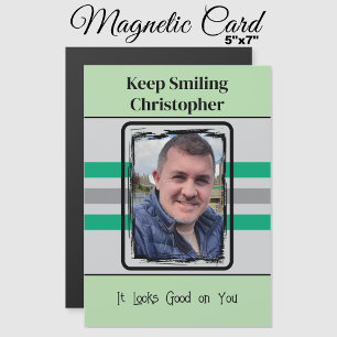 1 Foto behalte grün lächelnde Magnetkarte Magneteinladung
