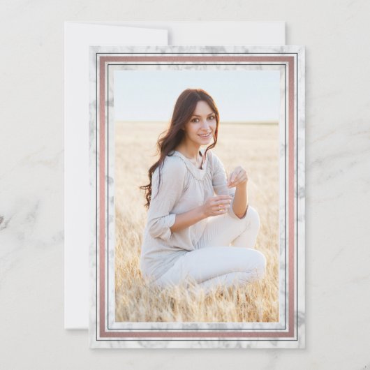 1 Foto Eleganter Marmor & Rosa Rose Gold Abschluss Einladung (Rückseite)
