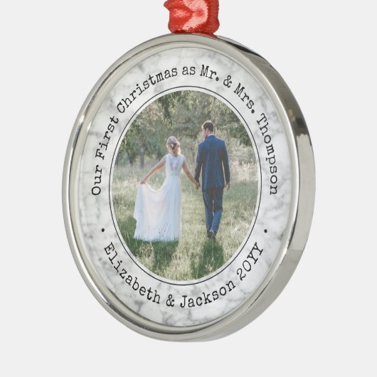1 Foto Newlyweds Erstes Weihnachtsfest Imitate Mar Ornament Aus Metall (Links)