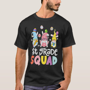 1. Grade Squad Bunny Gnome Kanincheneier Jagd auf  T-Shirt
