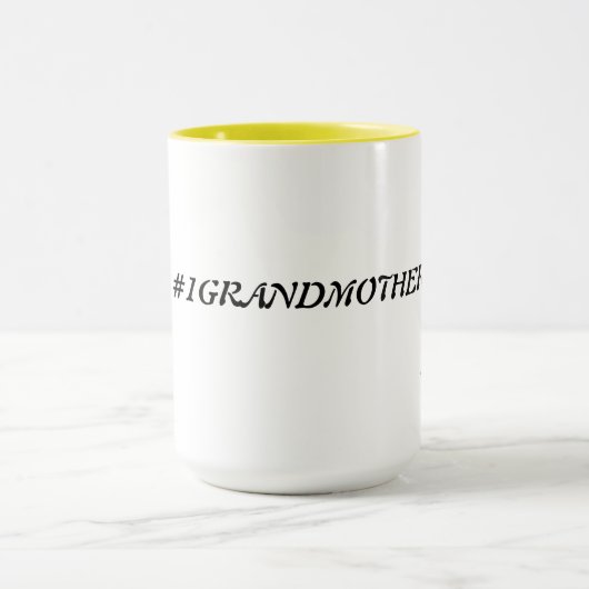 #1 GRANDMOTHER SARR TASSE (Zentrum)