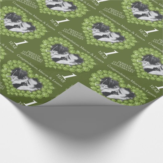 1. Hochzeitstag Peridot Grün Foto Geschenkpapier (Ecke)
