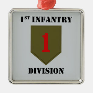 1. Infanteriedivision mit Text Ornament Aus Metall