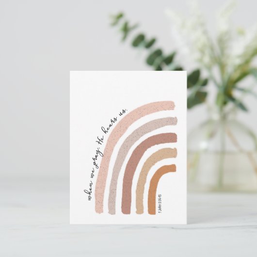 1 John 5:15 - Boho Rainbow Postkarte (Stehend Vorderseite)
