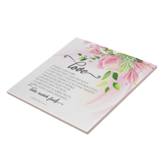 1 Korinther 13:4-8 Liebe ist Patient Pink Magnolia Fliese (Seite)