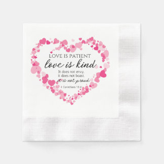 1 Korinther 13:4 Liebe ist Patient rosa Herzen Serviette