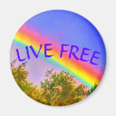 1 LIVE GRATIS RAINBOW MED MAGNET (Vorne)