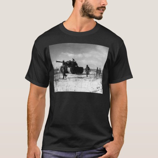 1. Marineinfanteriedivision, die durch das Chosin T-Shirt (Vorderseite)
