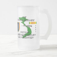 1. Mattierte Tasse Signal-Vietnams