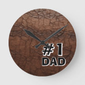 #1 Papa Leder-Look Runde Wanduhr (Vorderseite)