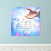 1 Peter 5:6-7 Leinwanddruck (Insitu (Holzboden))