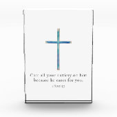 1 Peter 5.7 Minimalistisches Kreuz Fotoblock (Vorderseite)