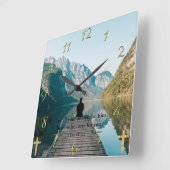 1 Peter 5:7 sitzt auf dem Dock Quadratische Wanduhr (Winkel)