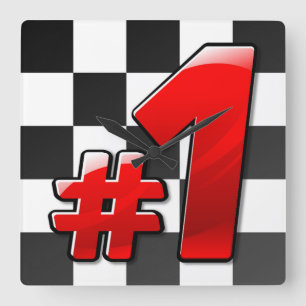 #1 QUADRATISCHE WANDUHR