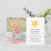 1. Rundgang durch das sonnige 1. Geburtstag Foto Einladung (Stehend Vorderseite)