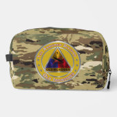 1. Rüstungsbereich Waschbeutel (Vorderseite)