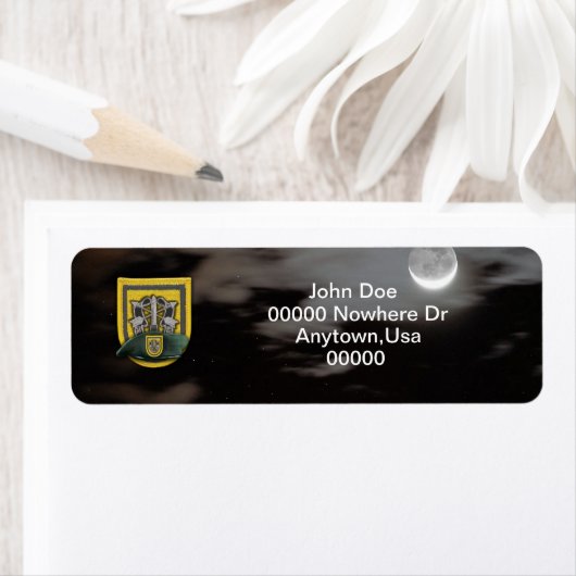 1. Spezialkräfte für Lewis Rücksendeadresse (Insitu)