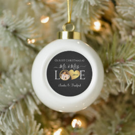 1. Weihnachten als Frau Newlyweds Holiday Keramik Kugel-Ornament