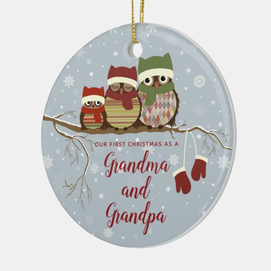 1. Weihnachten als Oma Großvater Großfamilie Maßge Keramik Ornament (Links)