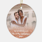 1. Weihnachten Verheiratet Mr. Rose Gold Glitzer Keramik Ornament (Links)