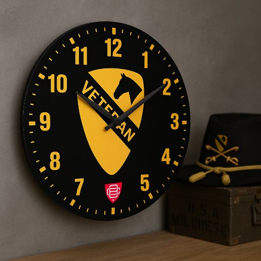 1st Cavalry Division "First Team" Tribute Große Wanduhr