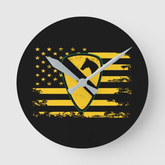 1st Cavalry Division Runde Wanduhr (Vorderseite)