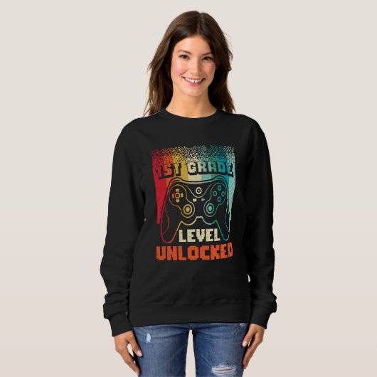 1st Grade Level Unlocked Back To School First Grad Sweatshirt (Vorne ganz)
