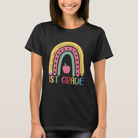 1st Grade Rainbow Team First Grade Teacher Boho Ra T-Shirt (Vorderseite)