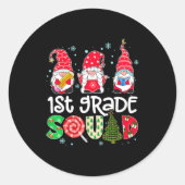 1st Grade Squad Gnome Teacher Christmas Ne Buffalo Runder Aufkleber (Vorderseite)