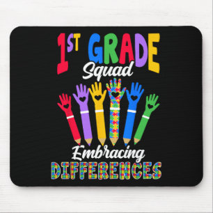 1st Klasse Squad akzeptiert Unterschiede - Sonders Mousepad