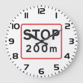 200 m lange Haltestelle für die Verkehrswarnung Große Wanduhr (Vorderseite)