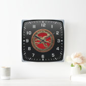 [200] Sacred Gold Octopus in Defensive Posture Quadratische Wanduhr (Zuhause)