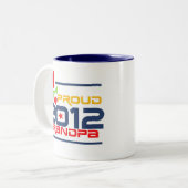 2012 Proud Grandpa T-shirts and Gifts Zweifarbige Tasse (Vorderseite Links)