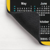 2021 Gold Neon 52 Weeks Calendar von Janz Mousepad (Ecke)