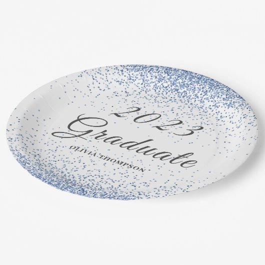2023 Abschluss Blue Glitzer Pappteller (Schrägansicht)