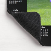 2023 Ball Playing Dog Neon Foto Calendar von Janz Mousepad (Ecke)