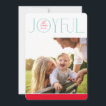 2023 FAMILY FOTO Modernes, elegantes JOYFUL Minze  Feiertagskarte<br><div class="desc">von kat massard >>> WWW.SIMPLYSWEETPAPERIE.COM << Ein elegantes Kartendesign mit dem Zitat "JOYFUL",  kombiniert eleganten Schrifttyp mit Serifentypografie und schlichter Hintergrundfarbe,  sodass Sie eine persönliche Nachricht handschreiben können. Mit trendigem,  quadratischem Foto vorne für Ihr liebstes Foto!</div>