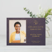 2023 Jura School Abschluss lila Gold Foto Ankündigung (Stehend Vorderseite)