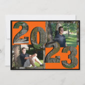 2023 Tree Camouflage Abschluss Twin Foto Einladung (Vorderseite)