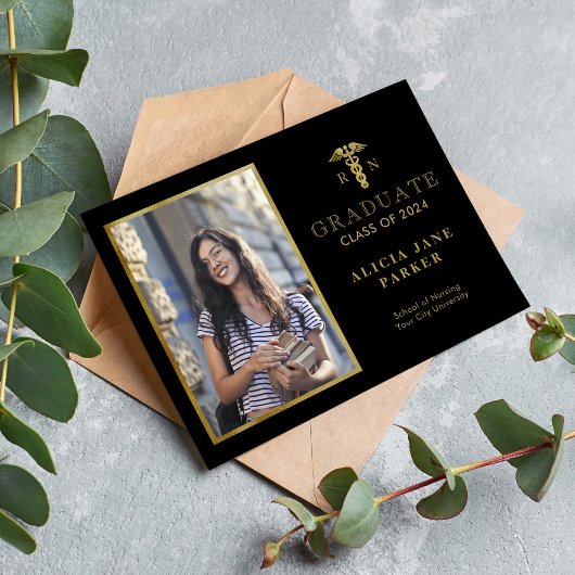 2024 Abschluss der Kindergärtnerei Gold elegantes Ankündigung