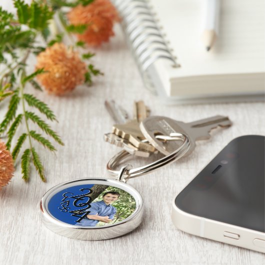2024 Blauer Abschluss Keepake Schlüsselanhänger (Seite)