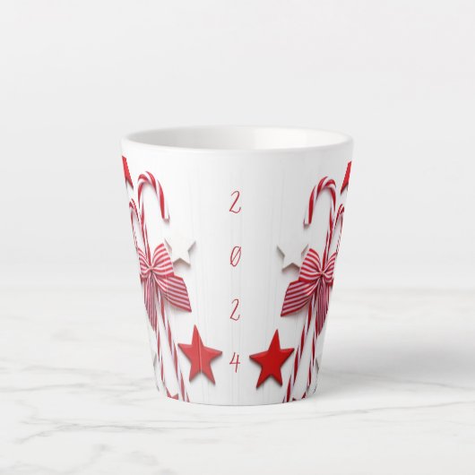 2024 Candy Cane Latte Tasse (Vorderseite)