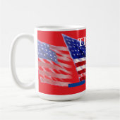 2024 Donald Trump - Amerikanische Flagge Kaffeetasse (Links)