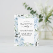 2024 Dusty Blue Abschluss Blumengrün Einladung Postkarte (Stehend Vorderseite)
