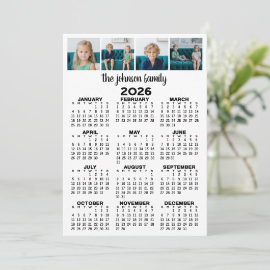 2024 Full Year View Calendar - 4 Fotos von Holiday (Stehend Vorderseite)