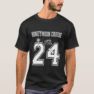 2024 Just Married Honeymoon Cruise Newlyweds Ehefr T-Shirt